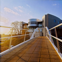 Alcuin bridge, leading to University library